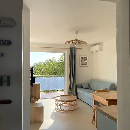 Les Pins Du Capri - Meuble De Tourisme 3 Etoiles Apartment