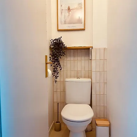 Les Pins Du Capri - Meuble De Tourisme 3 Etoiles * La Grande-Motte