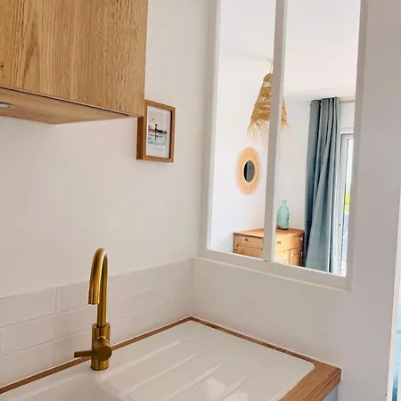Apartment Les Pins Du Capri - Meuble De Tourisme 3 Etoiles